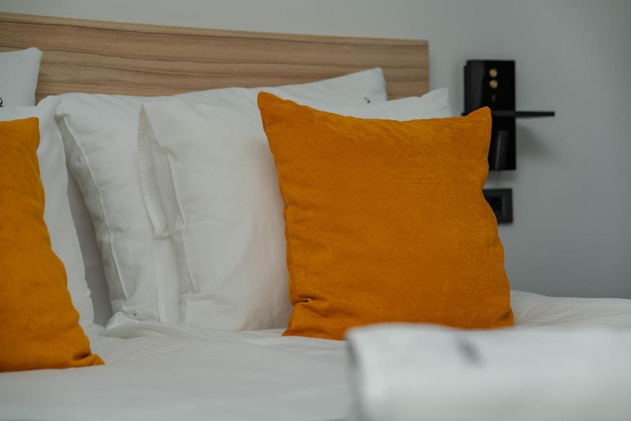 Maestro - Rooms & Restaurant Vukovar Bagian luar foto