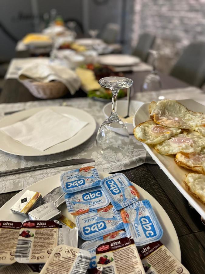 Maestro - Rooms & Restaurant Vukovar Bagian luar foto